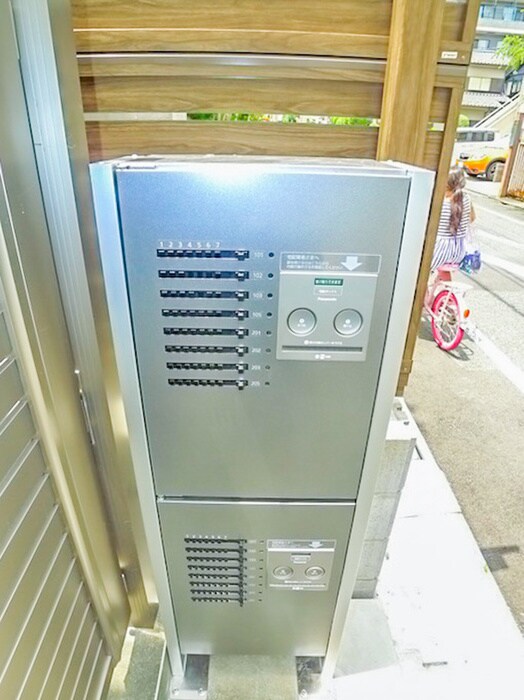 物件外観写真4　(建物設備)