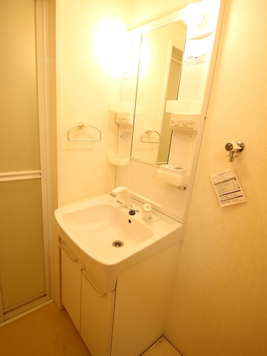 物件内観写真11　(洗面)