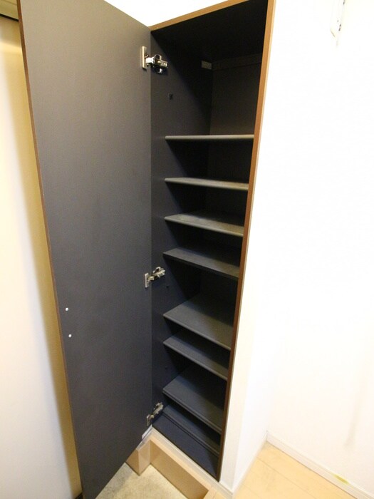 物件内観写真14　(靴箱)