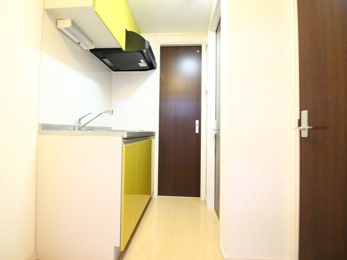 物件内観写真15　(廊下)