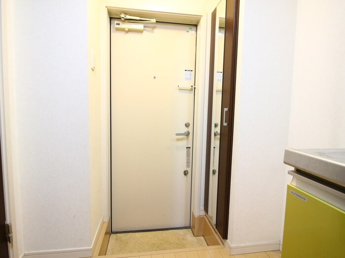物件内観写真20　(玄関)