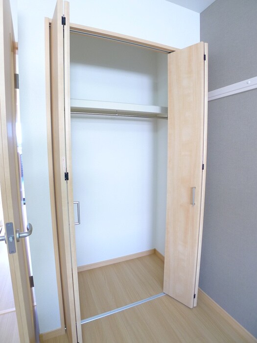 物件内観写真9　(収納)