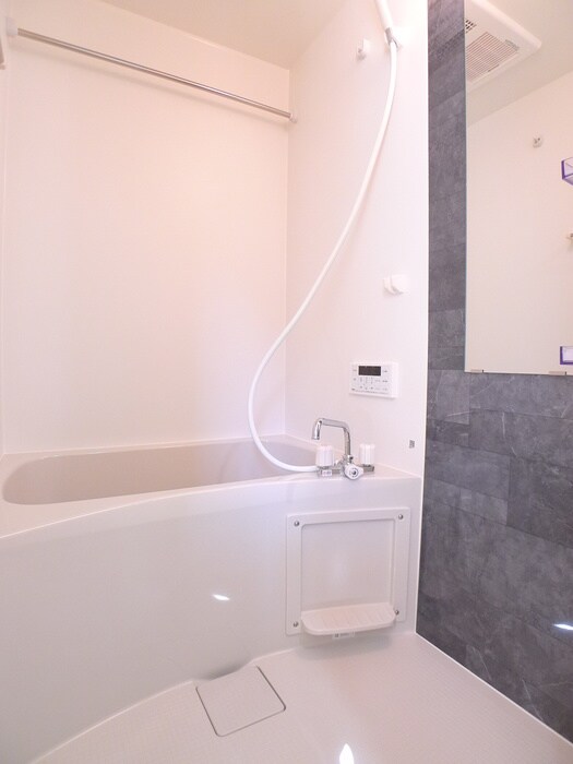 物件内観写真12　(バス／シャワールーム等)