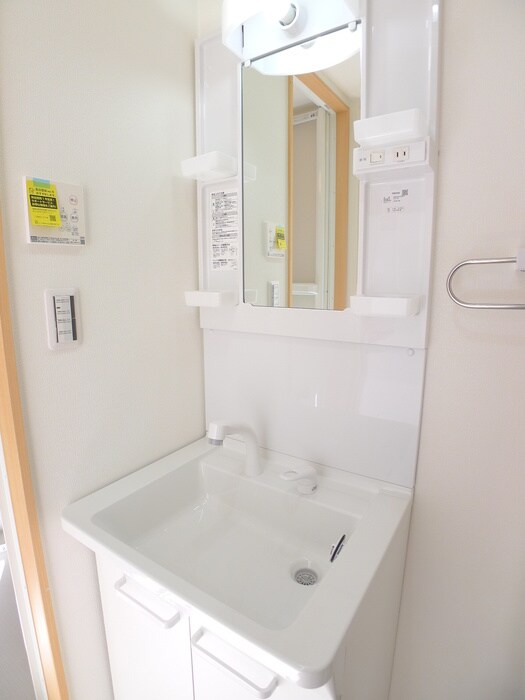 物件内観写真13　(洗面)