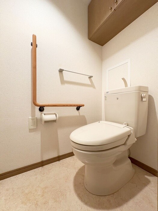 物件内観写真14　(トイレ)