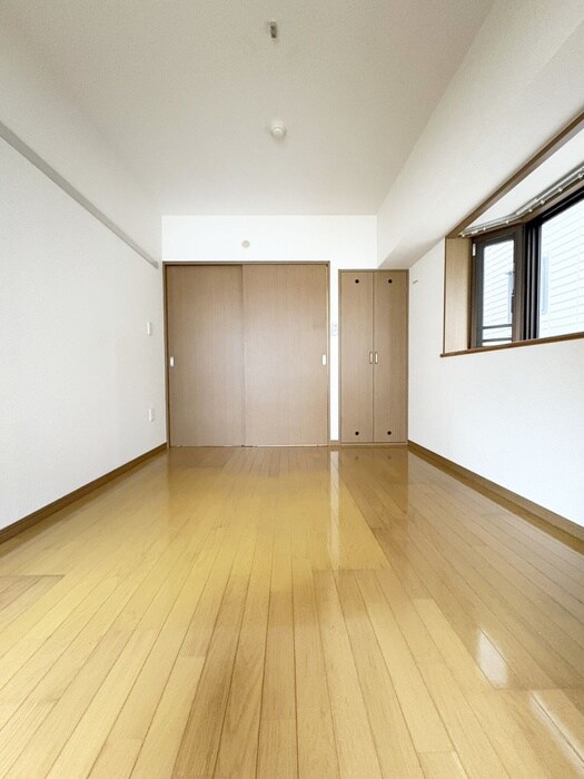 物件内観写真18　(廊下)