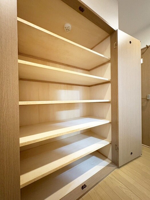 物件内観写真19　(収納)