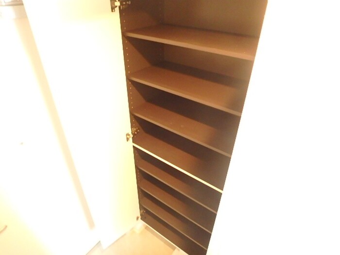 物件内観写真14　(靴箱)