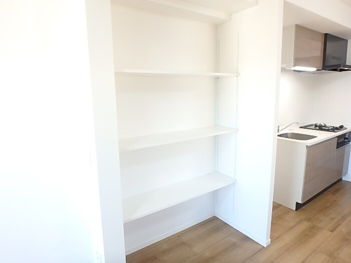 物件内観写真20　(収納)