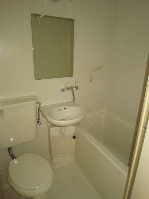 物件内観写真12　(トイレ)