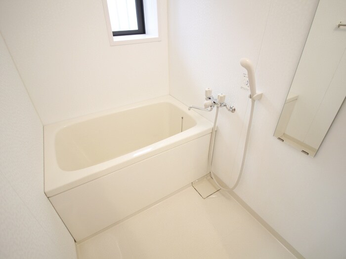 物件内観写真10　(バス／シャワールーム等)