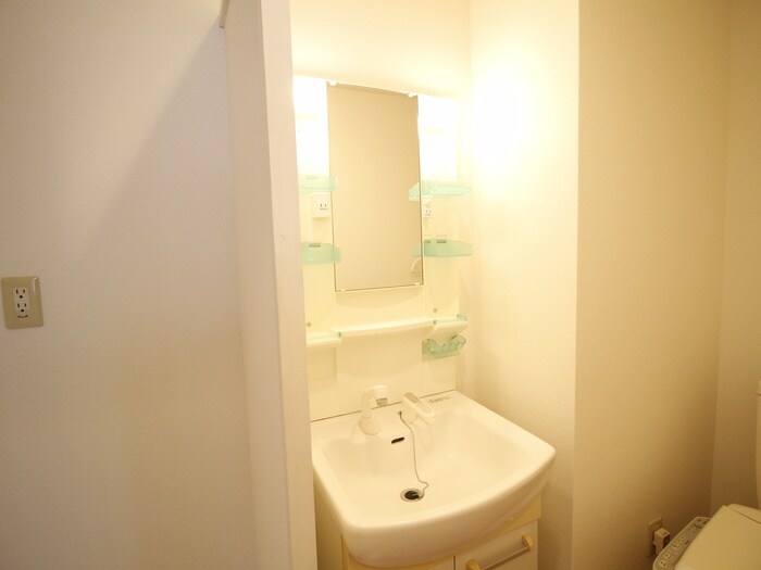 物件内観写真12　(洗面)