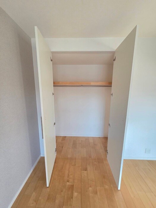 物件内観写真14　(収納)