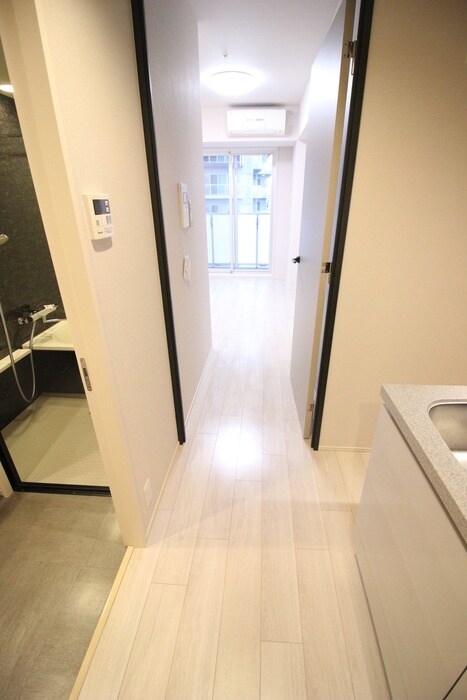 物件内観写真15　(廊下)