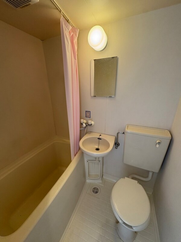 バス／シャワールーム等