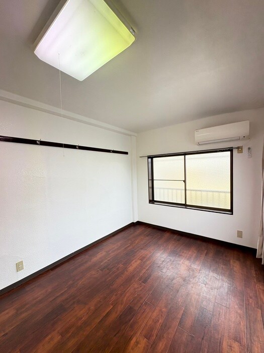 物件内観写真18　(居室)