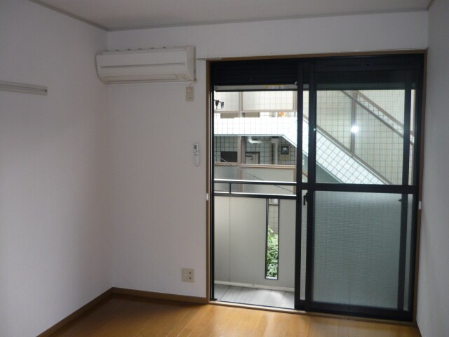 物件内観写真4　(内観写真)