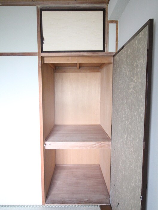物件内観写真21　(収納)