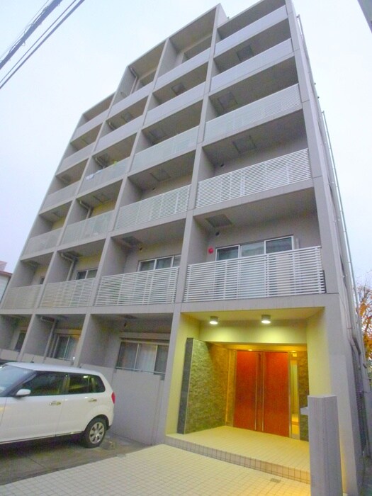 物件外観写真2　(駐車場)