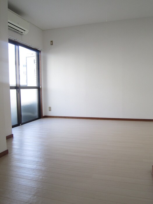 物件内観写真17　(居室)