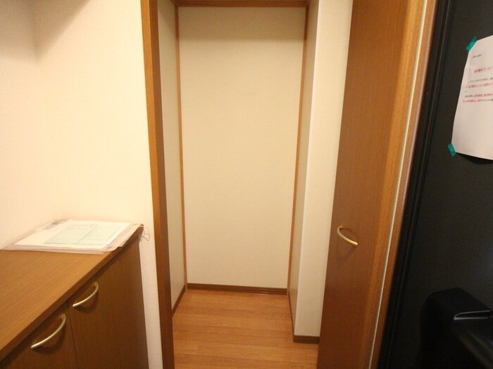 物件内観写真20　(収納)