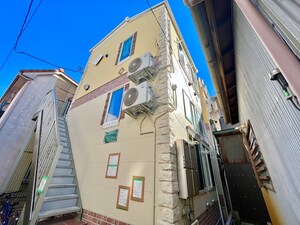 ラロシェル石川町外観写真