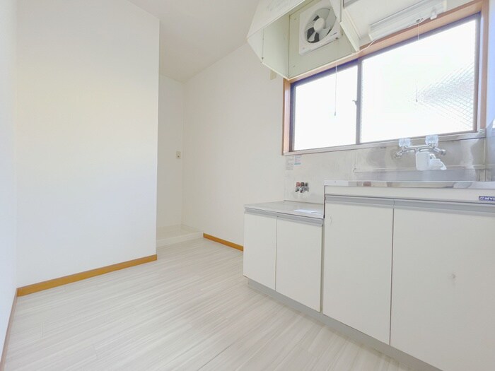 物件内観写真13　(内観写真)