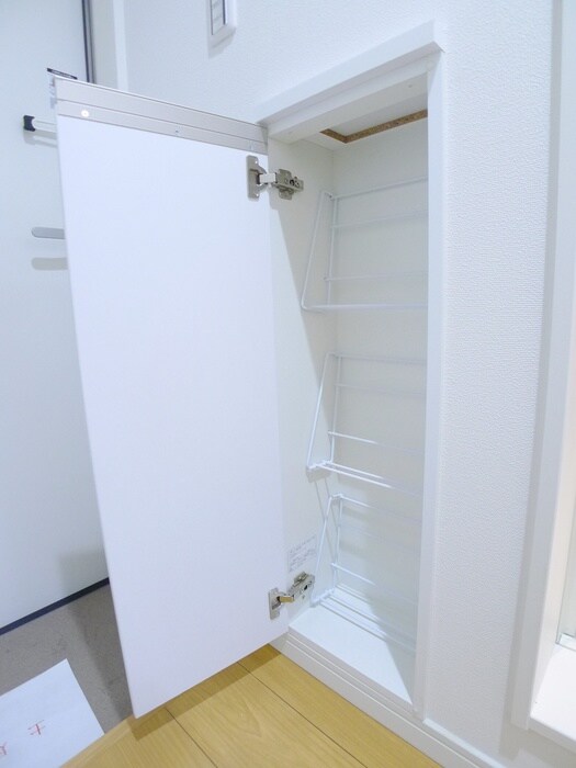 物件内観写真15　(靴箱)