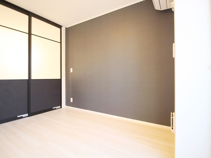 物件内観写真21　(居室)