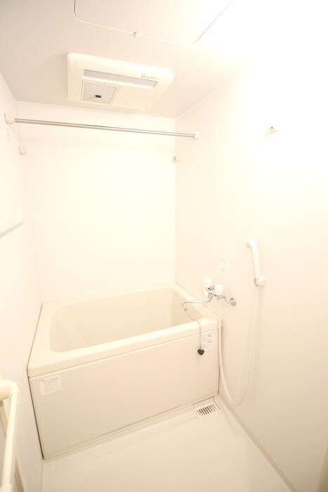 物件内観写真10　(バス／シャワールーム等)