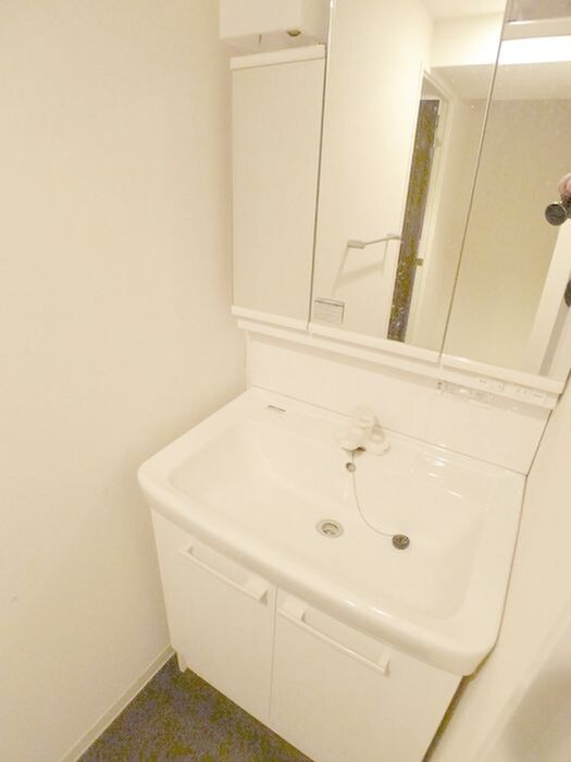 物件内観写真13　(洗面)