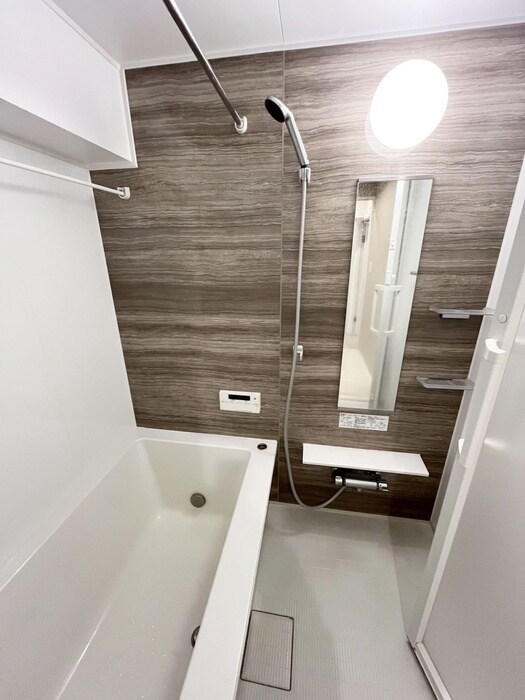 物件内観写真12　(バス／シャワールーム等)