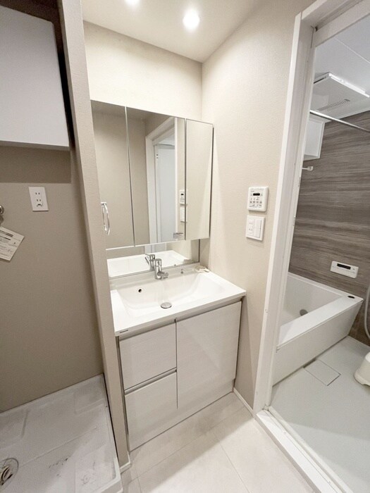 物件内観写真14　(洗面)