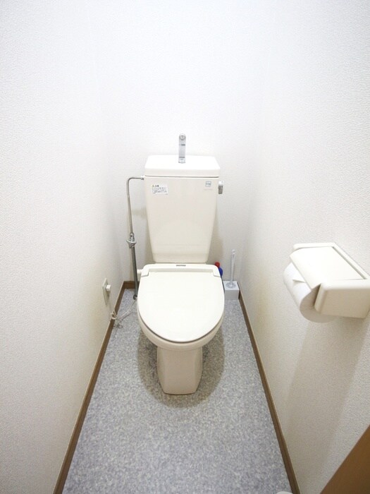 物件内観写真15　(トイレ)