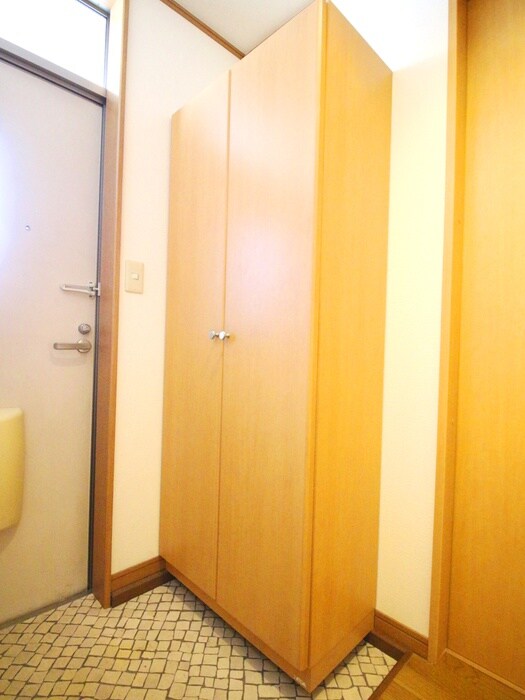 物件内観写真18　(靴箱)