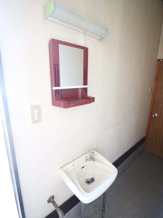 物件内観写真18　(洗面)