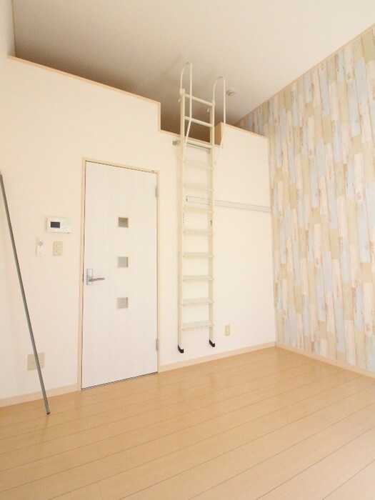 物件内観写真8　(内観写真)