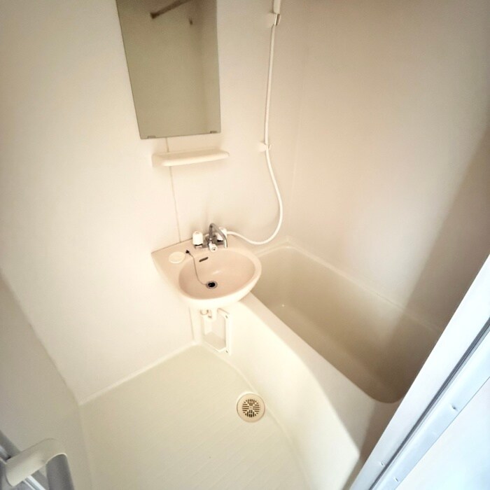 物件内観写真16　(トイレ)