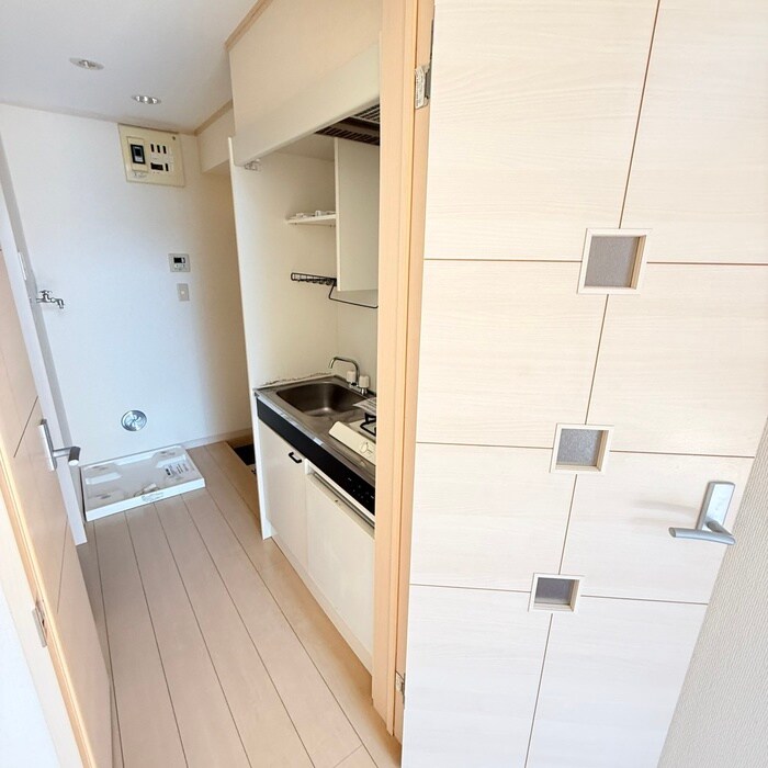 物件内観写真18　(廊下)