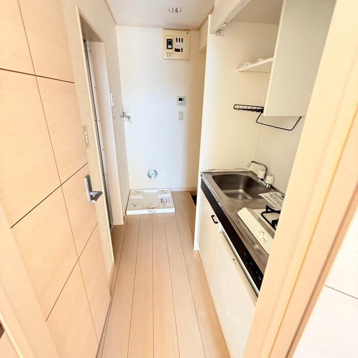 物件内観写真20　(廊下)