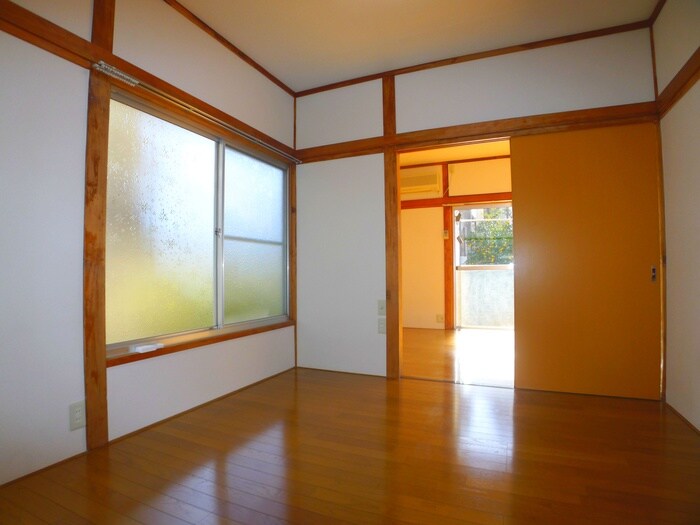 物件内観写真10　(内観写真)