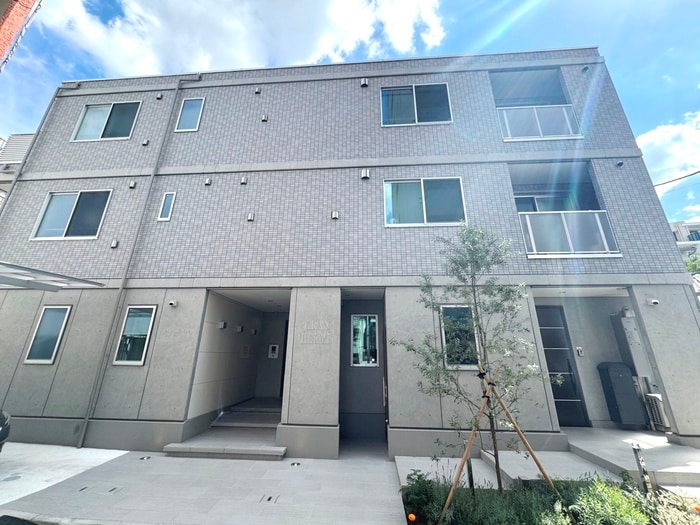 物件外観写真2　(外観写真)