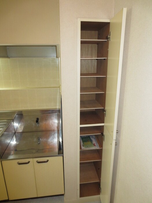 物件内観写真16　(靴箱)