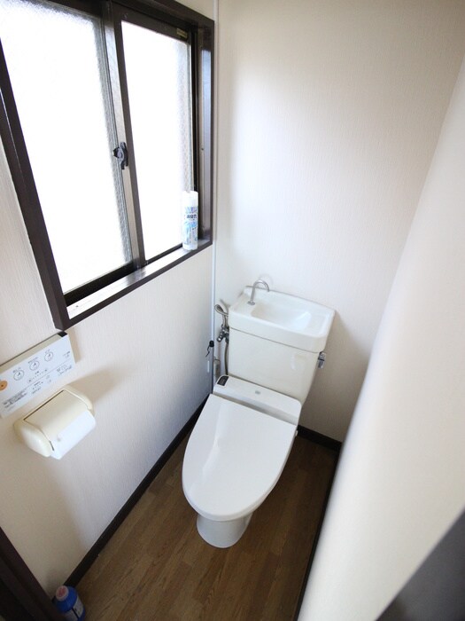 物件内観写真10　(トイレ)