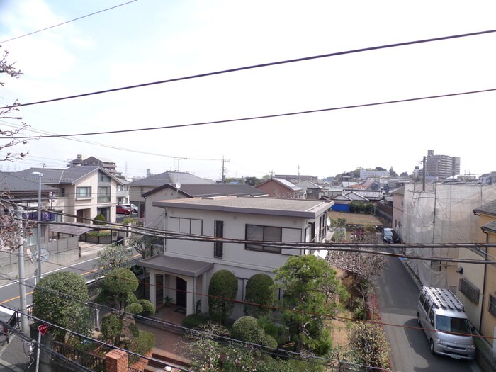 物件内観写真16　(室内からの展望)