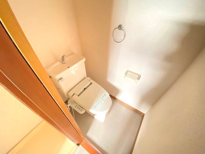 物件内観写真11　(トイレ)