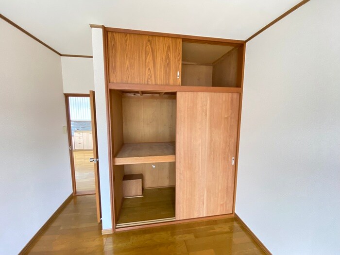 物件内観写真15　(収納)