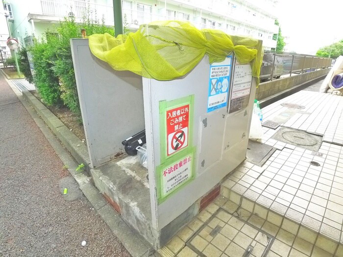 物件外観写真4　(建物設備)