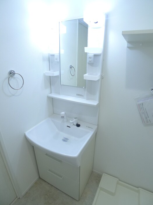 物件内観写真11　(洗面)