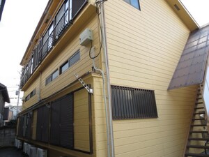 代田マンション　２号館外観写真